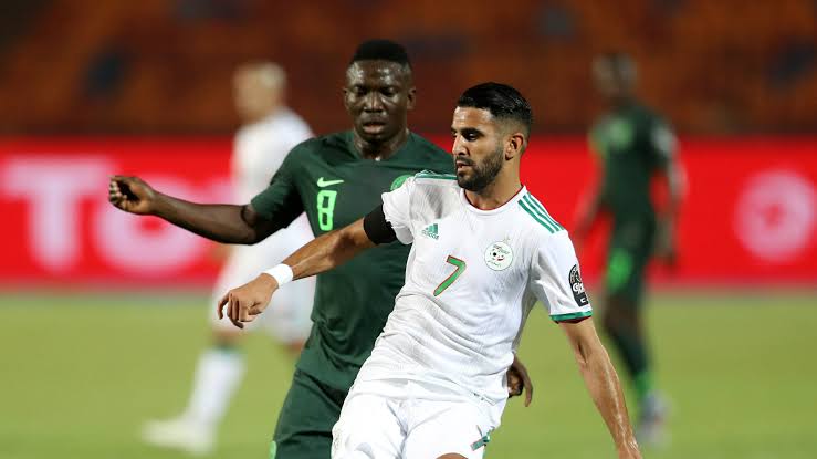 تعرف على معلق مباراة الجزائر والسنغال في نهائي أمم أفريقيا 2019
