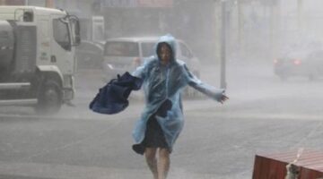 إعصار يضرب “قوانجتشو” في جنوب الصين
