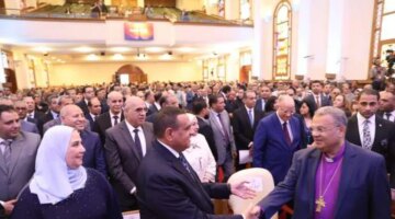 وزير التنمية المحلية يشارك في احتفال الطائفة الإنجيلية بعيد القيامة – أخبار مصر